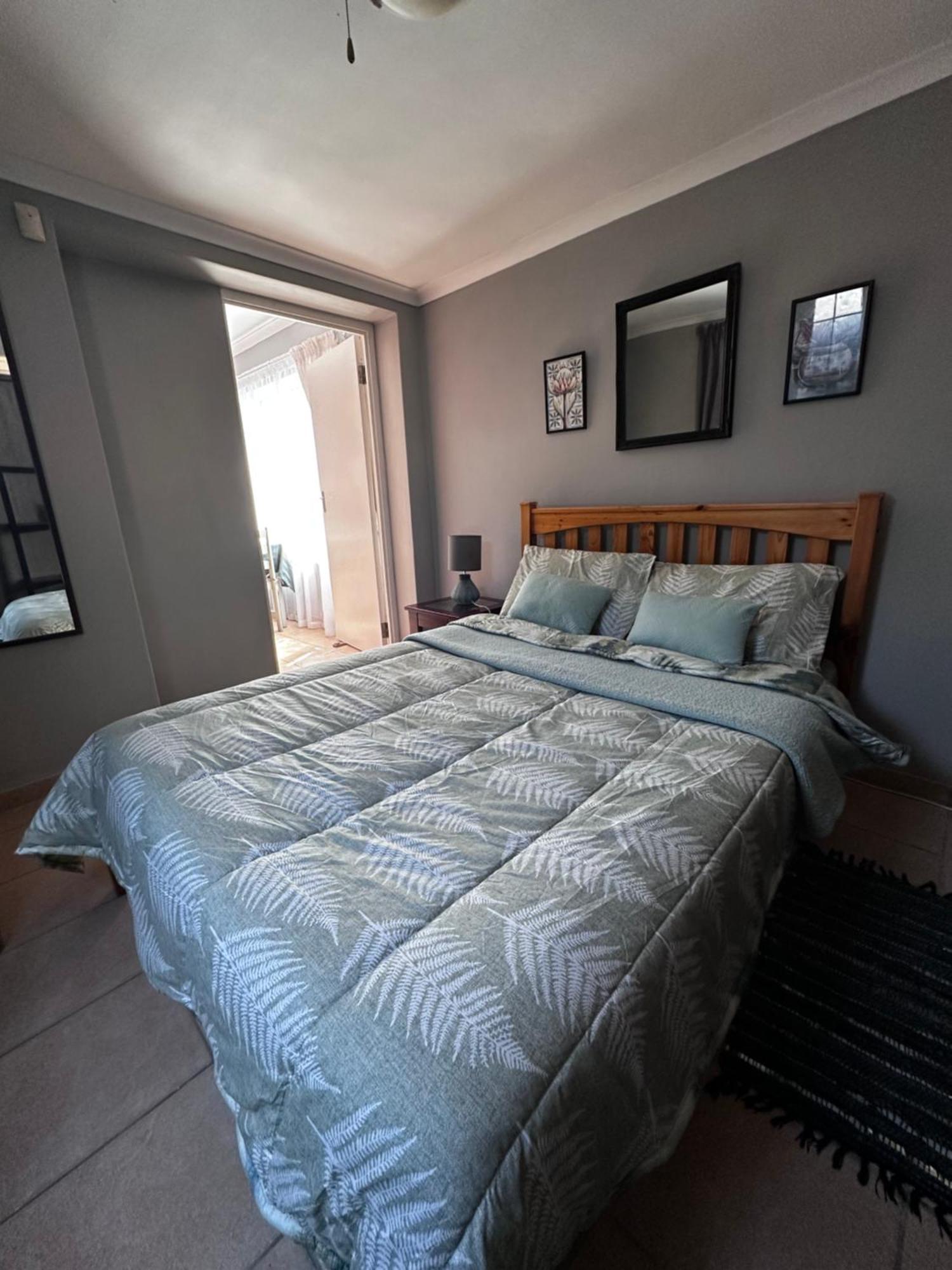 Chezbelle, Self-catering 2 Sleeper In Constantia With Self Check-in * Kapstadt